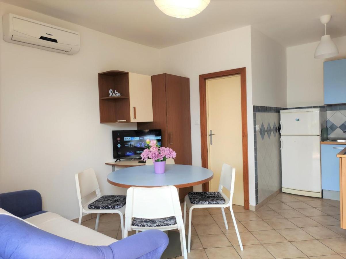 Apartment Rose Krk Town Extérieur photo