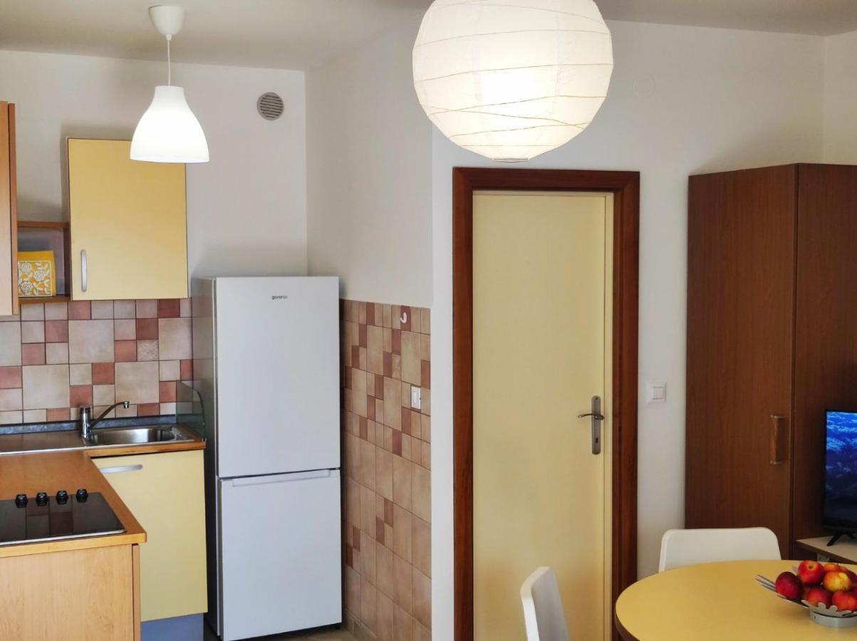 Apartment Rose Krk Town Extérieur photo