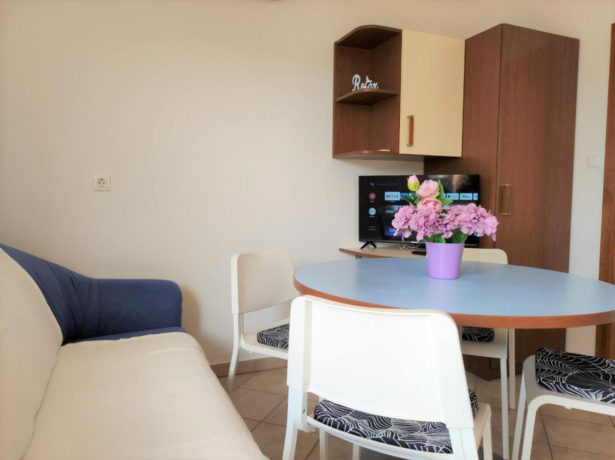 Apartment Rose Krk Town Extérieur photo